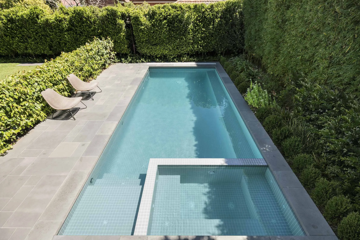 Camberwell 2 with Bluestone paving